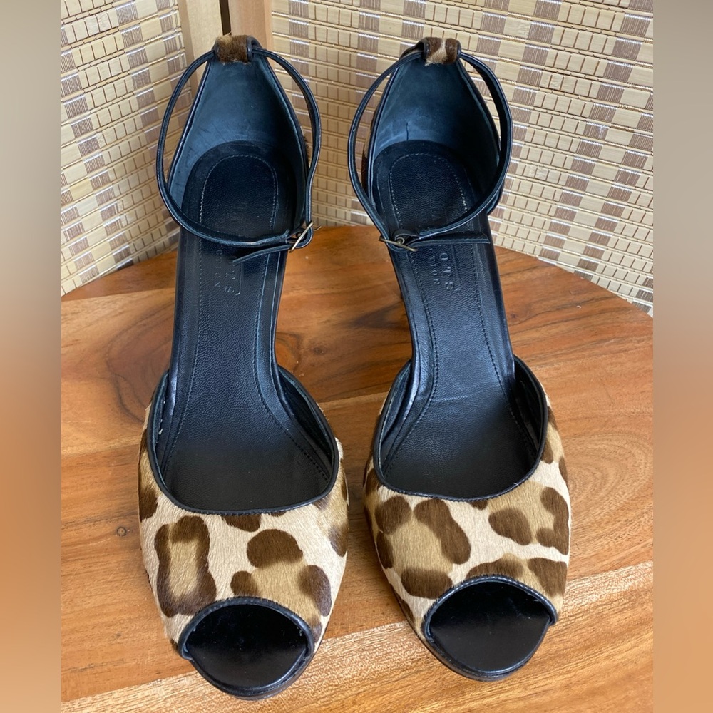 Talbots Shabby Chic Calfhair Woman’s 8M Leopard Strappy Peep Toe Leather Heels
